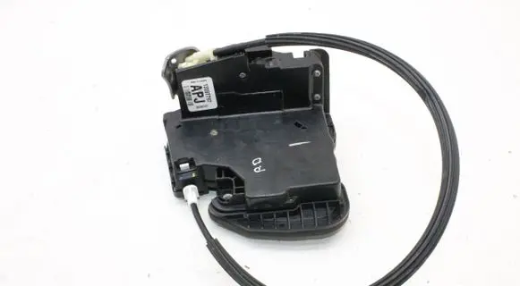Cadillac Escalade Front door lock 13597797