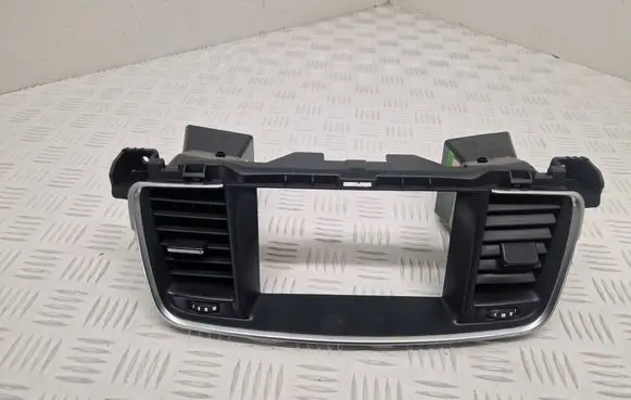 Peugeot 508 RXH Dash center air vent grill 9686457877 A1093298