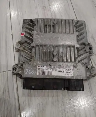 Ford Focus C-MAX Engine control unit/module ECU 6M51-12A650-TB