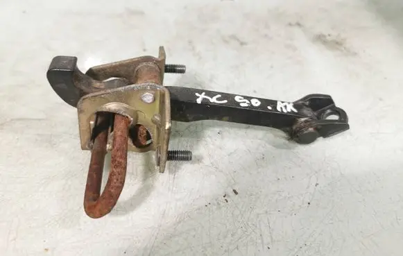 Volvo XC90 Rear door check strap stopper 8650061