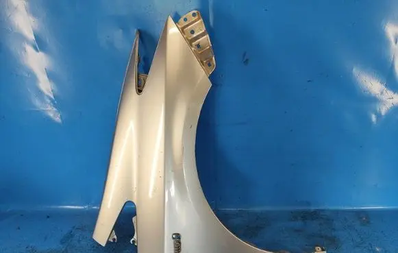 Toyota Prius (XW30) Fender 5380147050
