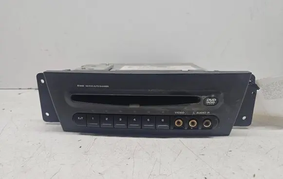 Chrysler Pacifica Radio/CD/DVD/GPS head unit P04685908AE