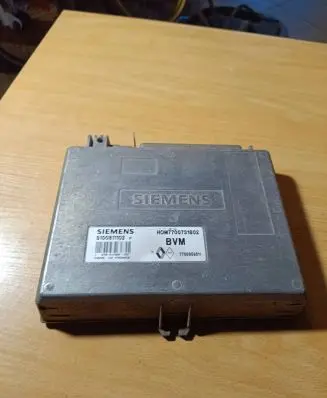 Renault 19 Engine control unit/module 7700859511 7700731802