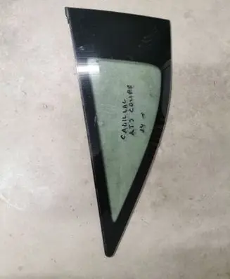 Cadillac ATS Side middle window/glass 