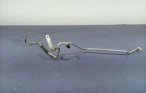 Air conditioning (A/C) pipe/hose
