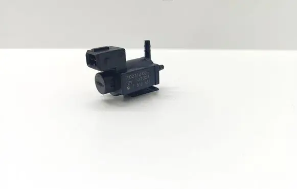 BMW 5 F10 F11 Turbo solenoid valve 7810831 70231800