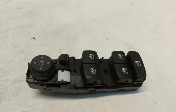 BMW 5 G30 G31 G38 Quarter vent window switch 6832720-02
