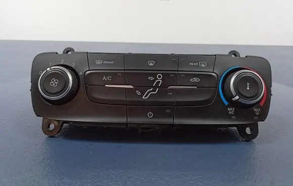 Ford Focus ST Climate control unit F1ET19980BJ
