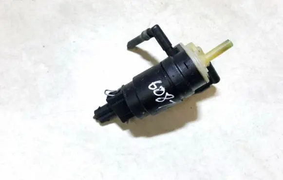 Opel Meriva A Windscreen/windshield washer pump 24439254