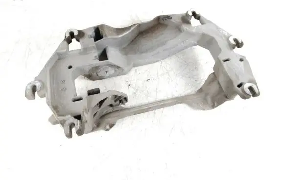 BMW X5 F15 Gearbox mounting bracket 6879563