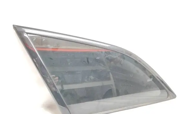 Audi A6 C7 Rear side window 4G9845297