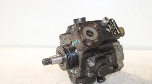 KIA Sorento Fuel injection high pressure pump 331004A410 0445010118