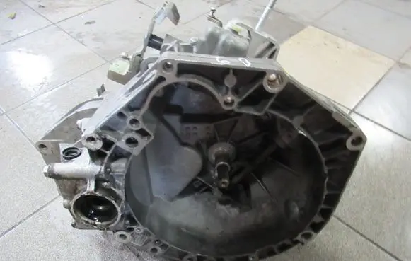 Fiat Punto (188) Manual 6 speed gearbox