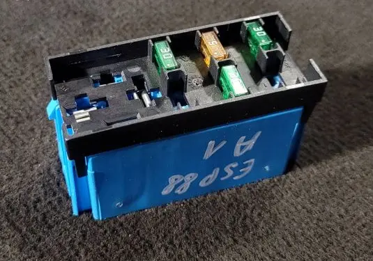 Renault Espace IV Fuse module 7703597202