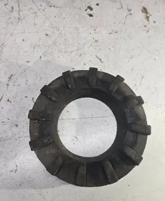 Nissan Terrano Rear coil spring rubber mount 