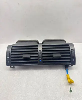 BMW 3 E46 Dash center air vent grill 8361895