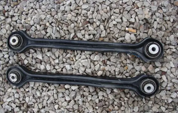 BMW 1 E82 E88 Rear control arm 6763471-11