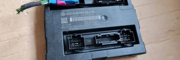 Audi A6 C7 Comfort/convenience module 4H0907064HR 5DK01056538 GRMZDSS1