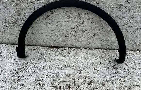 Front arch trim