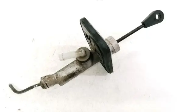 Hyundai i30 Clutch master cylinder