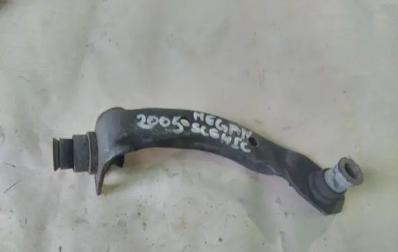 Renault Scenic II - Grand scenic II Front lower control arm/wishbone 8200197452D M6813W0C0021