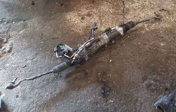 BMW X3 E83 Steering rack 7853993268