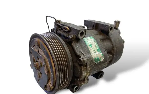 Volvo S40, V40 Air conditioning (A/C) compressor (pump)