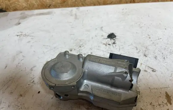 Steering wheel lock