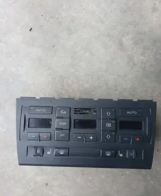 Audi A4 S4 B7 8E 8H Climate control unit 8E0820043BM 0628773