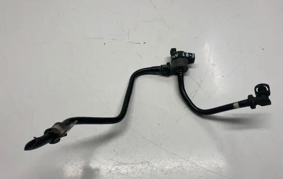 BMW 3 E92 E93 Breather/breather pipe/hose 7636149