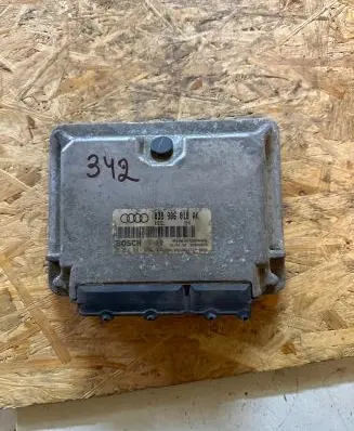 Audi A3 S3 8L Engine control unit/module 038906018AK