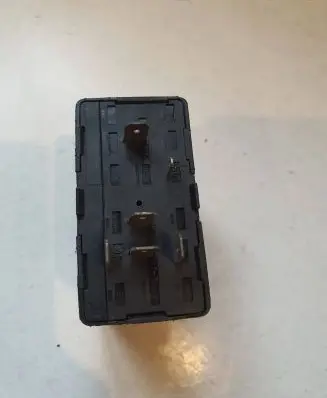 Audi A6 S6 C5 4B Wing mirror control module 4A0907440 05020500