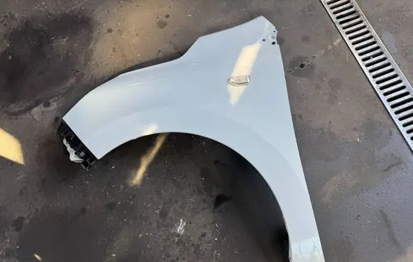 Renault Express Fender 