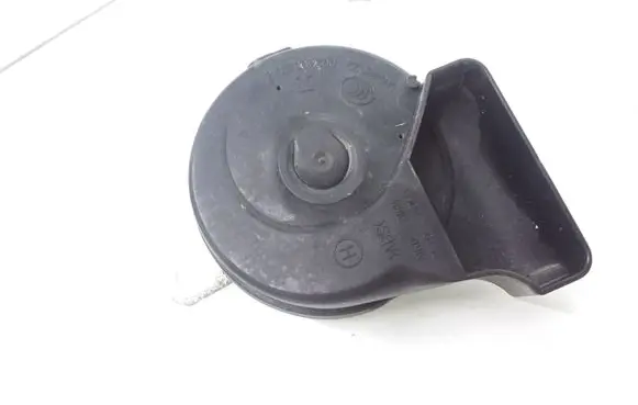 Skoda Fabia Mk3 (NJ) Horn signal 6Q0951107 0055307