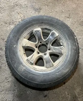 Toyota Land Cruiser (J120) R17 spare wheel 