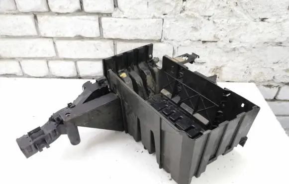Nissan Primastar Battery box tray 245960 600002190