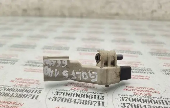 Volkswagen Golf V Crankshaft position sensor 045906433A