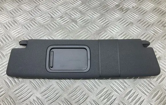 Sun visor