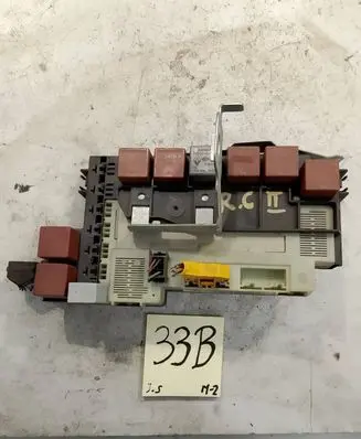 Renault Clio II Relay mounting block 7700429446A