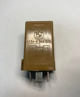 BMW 5 E60 E61 Window control relay 61368384505 V23141B3001X15