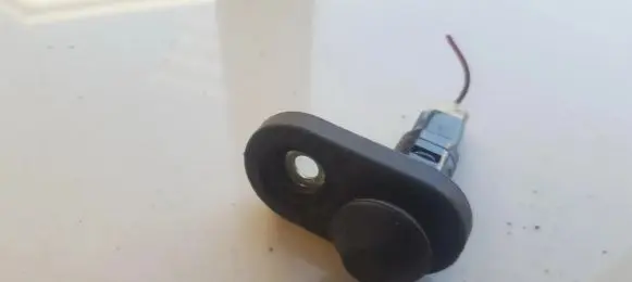 Toyota Avensis T250 Front door sensor coupe 