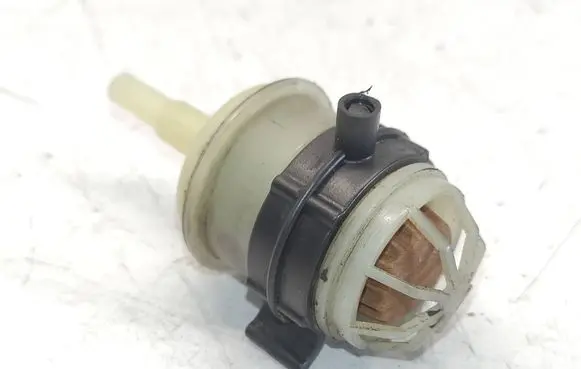Mercedes-Benz E W212 Turbo solenoid valve A0000780956