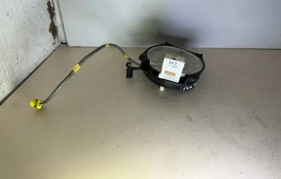 Nissan PickUp Airbag slip ring squib (SRS ring) 68210449 21044 6821