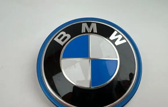 BMW iX1 Manufacturers badge/model letters 5A26938 5A24577 5A2693801