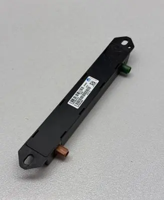 Chrysler Pacifica Antenna control unit P68306857AA 40908H 91017A