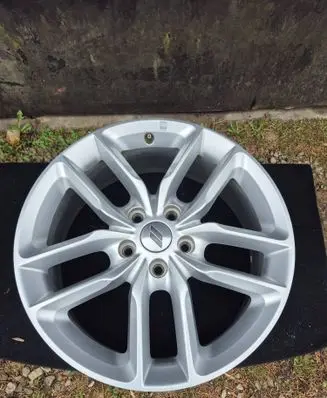 Dodge Durango III R20 alloy rim 04755337AA