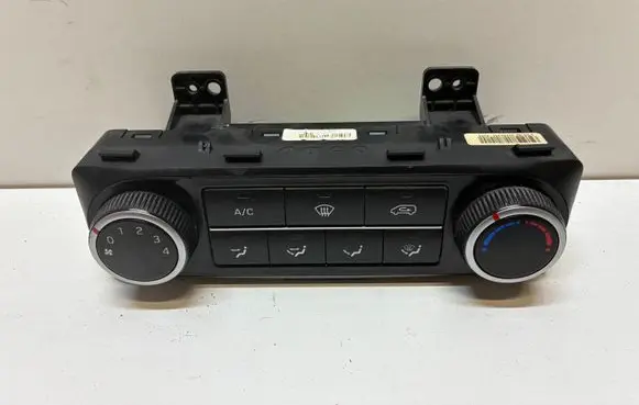 Hyundai Solati H350 Climate control unit 9725059XXX