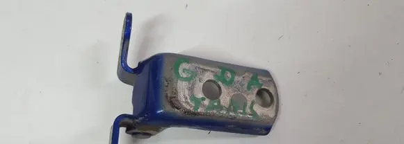 Toyota Yaris Rear door lower hinge