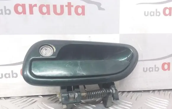 Subaru Legacy Front door exterior handle