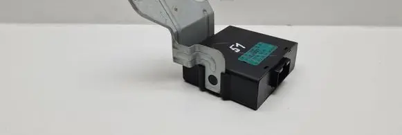 Subaru Forester SG Cruise control unit/module 87022SA001